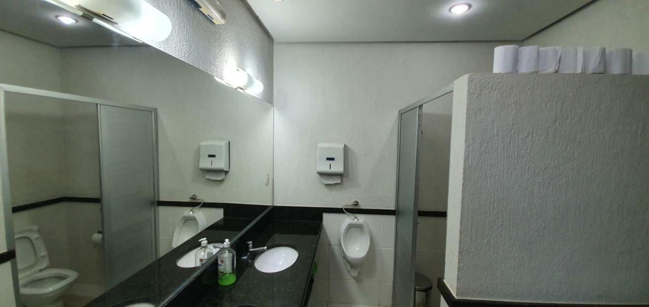 Capitólio Hostel Escarpas Do Lago المظهر الخارجي الصورة
